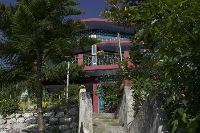 Peaches and Pears hotel and homestay