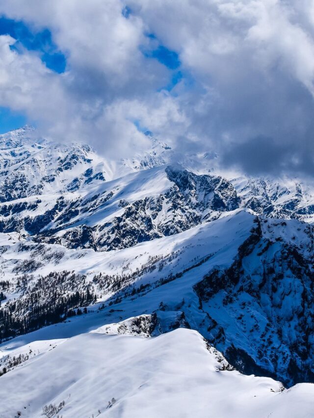 Kedarkantha Trek