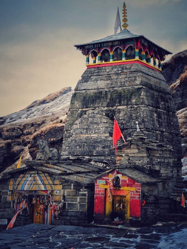 6 Temples Where 
Nature Worships the Gods